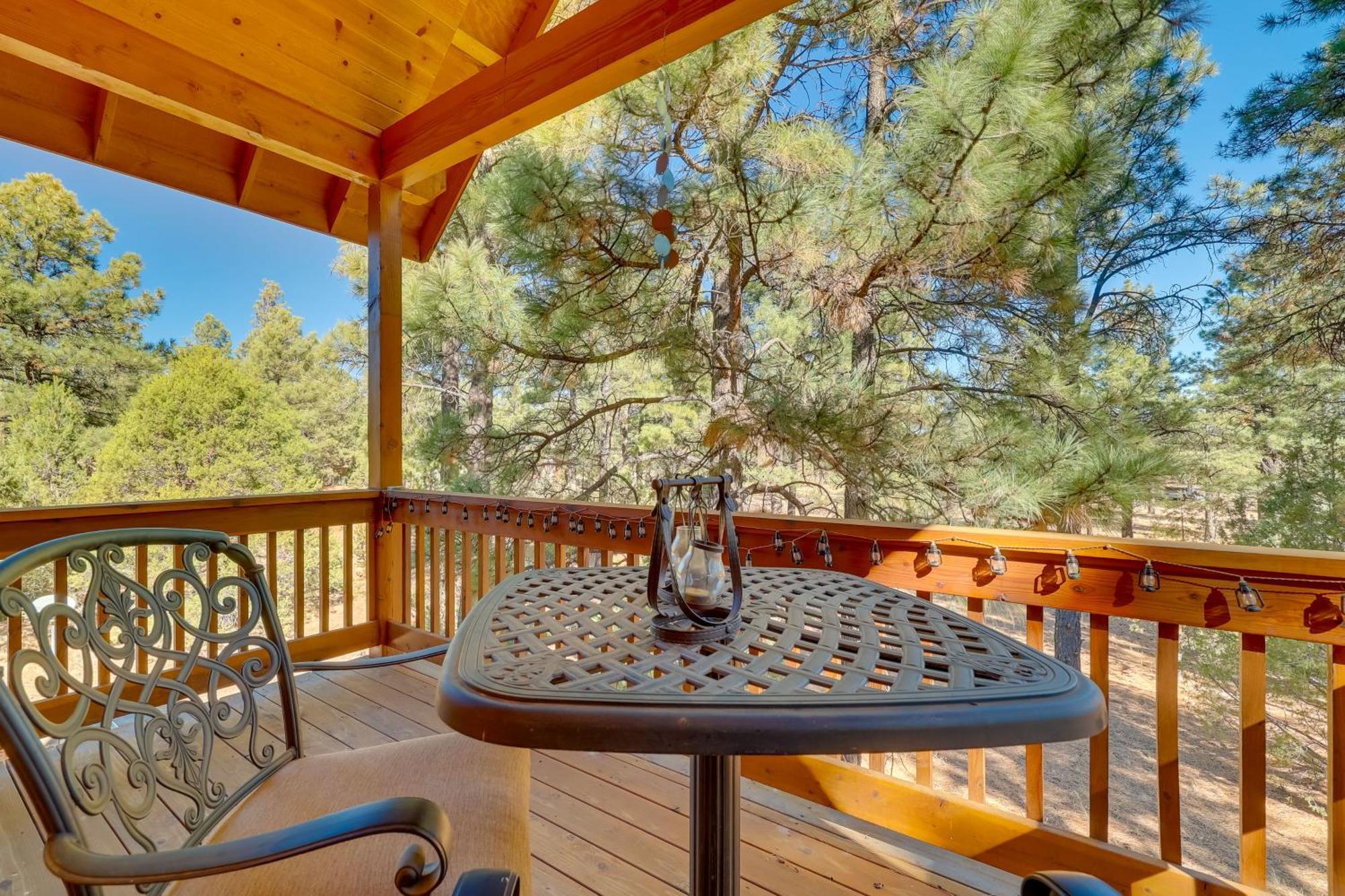 Dog-Friendly Nutrioso Cabin With Wraparound Porch! Exterior foto