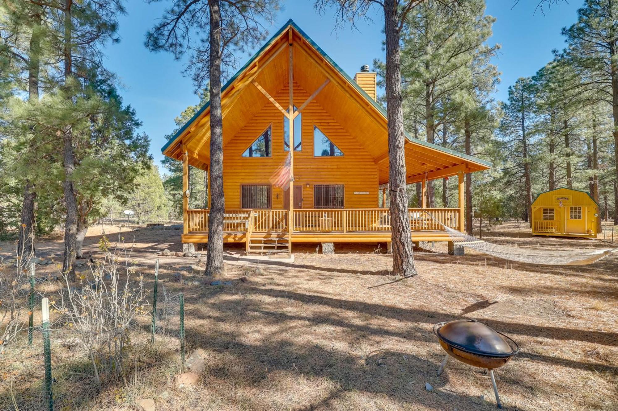Dog-Friendly Nutrioso Cabin With Wraparound Porch! Exterior foto